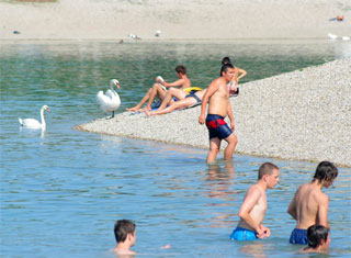 kupači (foto: Siniša Kosić /Medijska mreža)