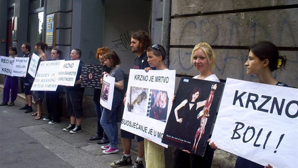 prosvjed Prijatelja životinja (Foto: Prijatelji životinja)