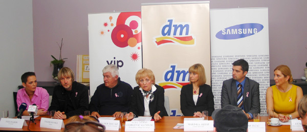 Sve za nju