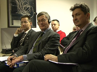 George Stawa i Jon Johnsen (na slici: prvi s lijeva i u sredini)