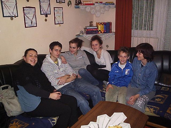 bespovratni zajam (Foto: Instant kredit) bespovratni zajam (Foto: Instant kredit)