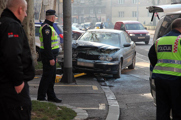smrt za volanom (Foto: Saša Zinaja /Medijska mreža)