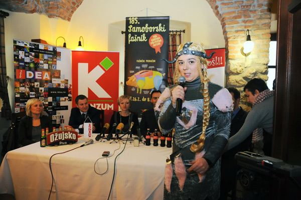 s konferencije za novinare (Foto: Samoborski fašnik)