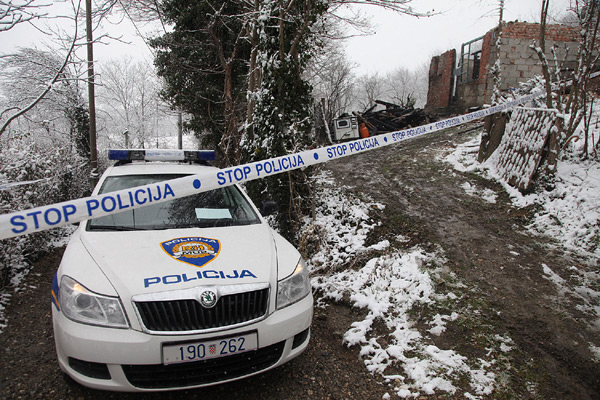 požar u Malom Bijeniku (Foto: Saša Zinaja /Medijska mreža) požar u Malom Bijeniku (Foto: Saša Zinaja /Medijska mreža)