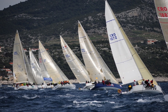 Uskršnja regata, arhiva (Foto: Damir Kalogjera)