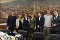 Učenici XV. gimnazije kod gradonačelnika