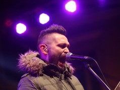 Vatra i Tony Cetinski na drugom Antena Plugged koncertu Vatra i Tony Cetinski na Antena Pluggedu