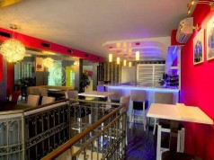 Romantično – zabavni petak u Big Smile hostelu Big Smile hostel