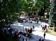 Studenti pitaju: Što je s državnim stipendijama? Projekt uređenja Studentskog doma Stjepan Radić