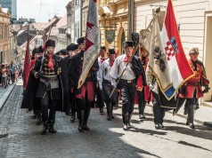 Dan kada je prvi puta zavezana kravata