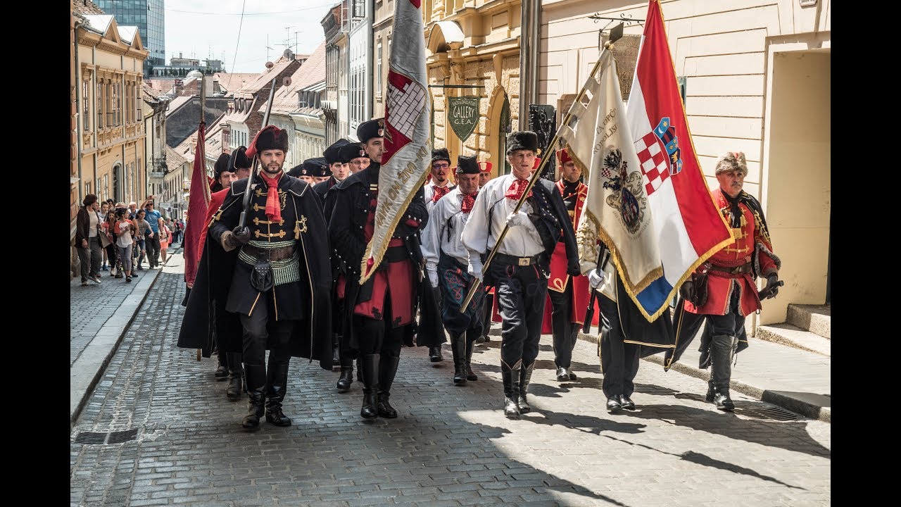 Dan kada je prvi puta zavezana kravata