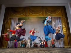 Donski kozaci, jedan od najpopularnijih plesnih i zborskih ansambala u Rusiji na pozornici Lisinskog