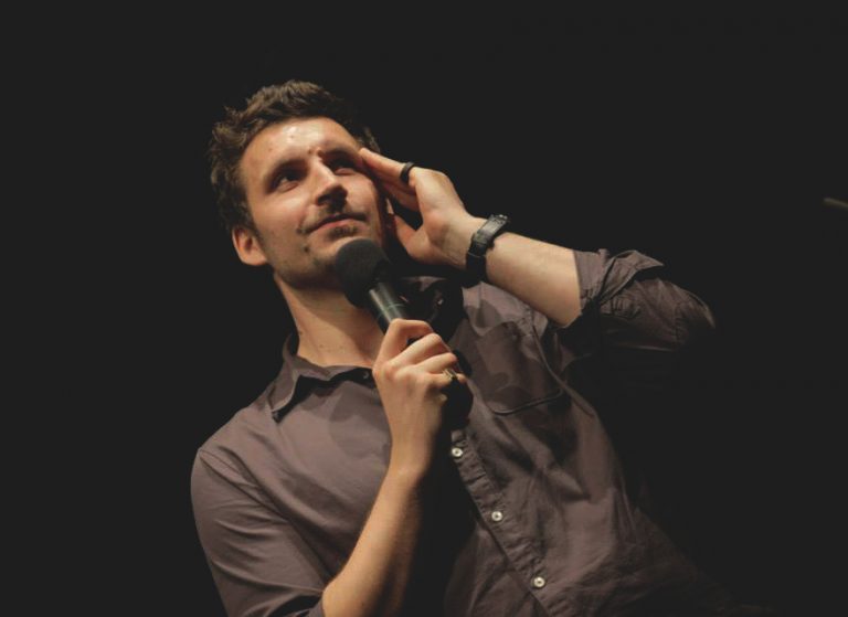 Nastupom na Tjednu smijeha Vlatko Štampar najavljuje  stand-up comedy show karijere