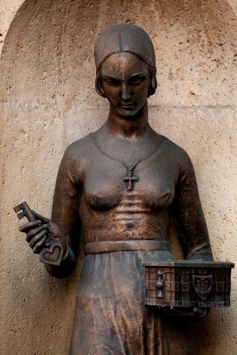Dora Krupićeva