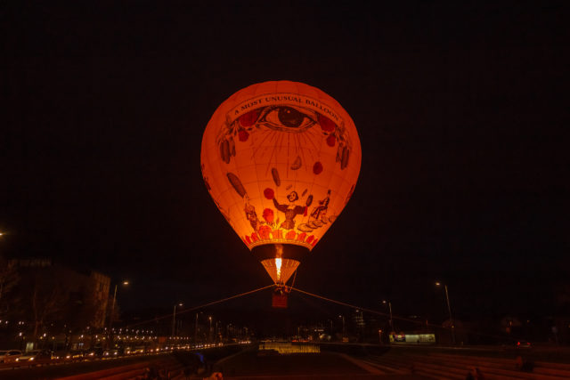 a-most-unusual-balloon-14