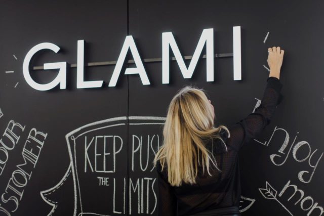 GLAMI_ured u Pragu2