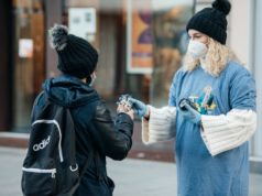 Grif počastio Zagrepčane pivom koje odaje počast obrtnicima