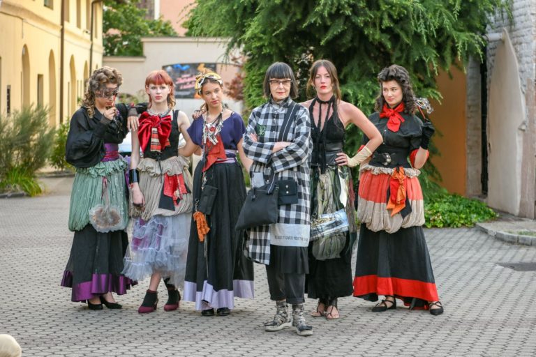 Otvorena izložba ” Dženin kabinet čuda”