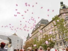 Puštanjem ružičastih balona za sve preminule od raka dojke, obilježen 23. dan ružičaste vrpce