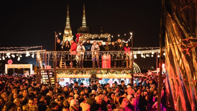 7_Bas Nas Advent u Klovicevim dvorima