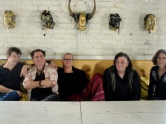 Električni orgazam u Tvornici kulture slavi 40 godina albuma ”Les Chansones Populaires”