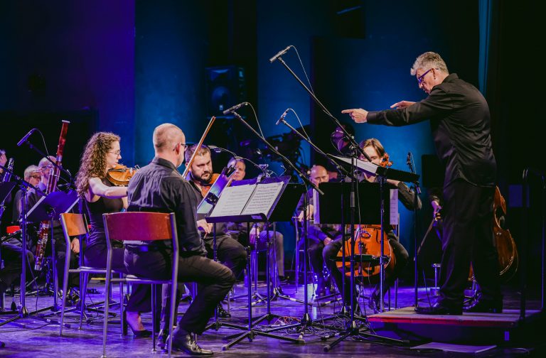 Bogata i izazovna sezona Cantus Ansambla od jeseni poziva vas da isprobate “Something completely different”