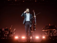 Hauserova turneja „Rebel with a Cello“ oduševljava Europu