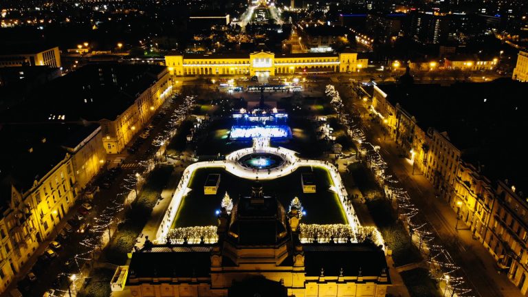 Ledeni Park na Tomislavcu – Gdje blagdanska čarolija postaje stvarnost!