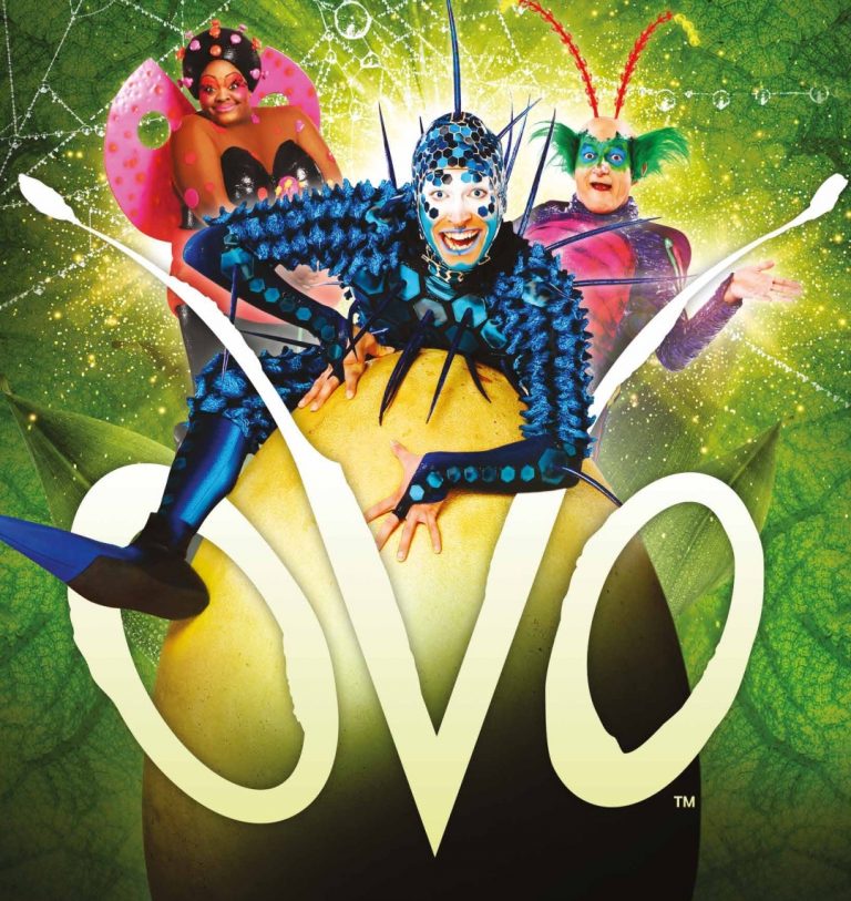 Raskošna kostimografija Cirque du Soleil predstave OVO inspirirana futurističkim superherojima