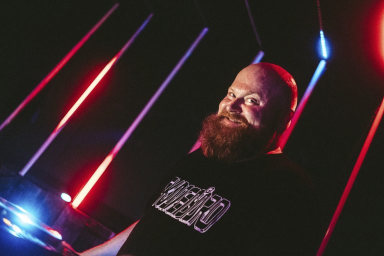 Zabavni Norvežanin Skatebård gost je subotnjeg Freilaufa u Petom Kupeu