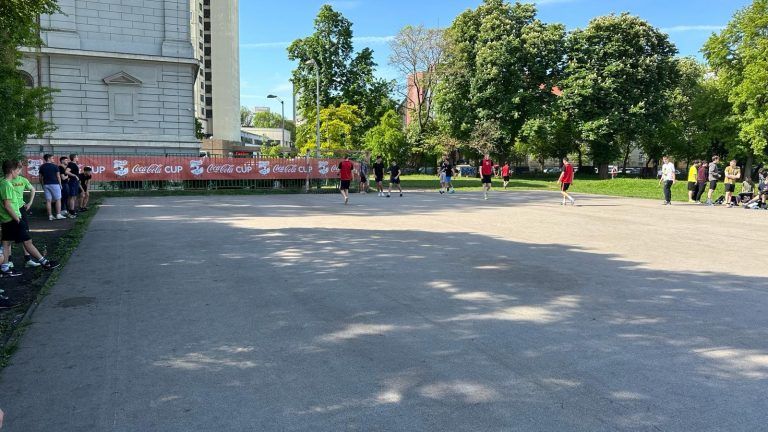 Najveći malonogometni turnir u Europi Coca-Cola Cup izvrsnim kvalifikacijskim turnirima započeo u Gradu Zagrebu i Zagrebačkoj županiji