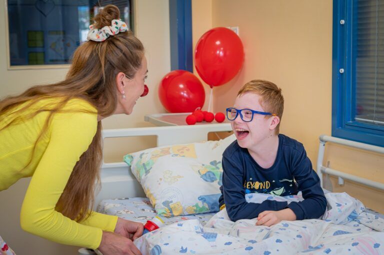 Snaga smijeha u najtežim trenutcima – priča o Matiji i CRVENIM NOSOVIMA