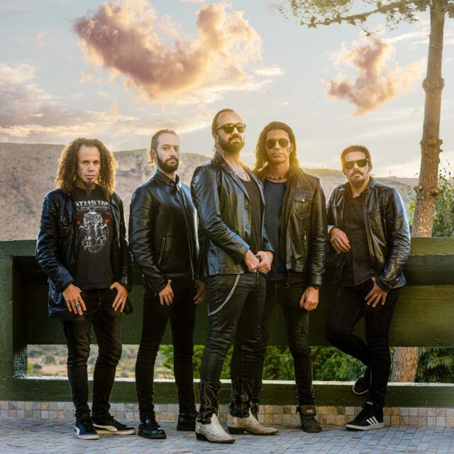 MOONSPELL nas GRUTAS MIRA'AIRE
