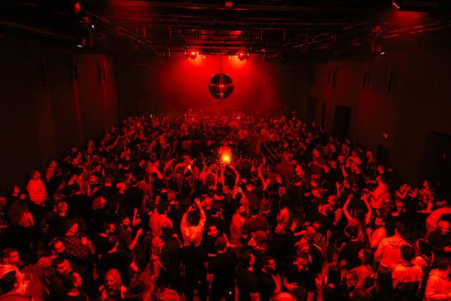 30.11._PetiKupe_Discoton_EmilVarga (35)