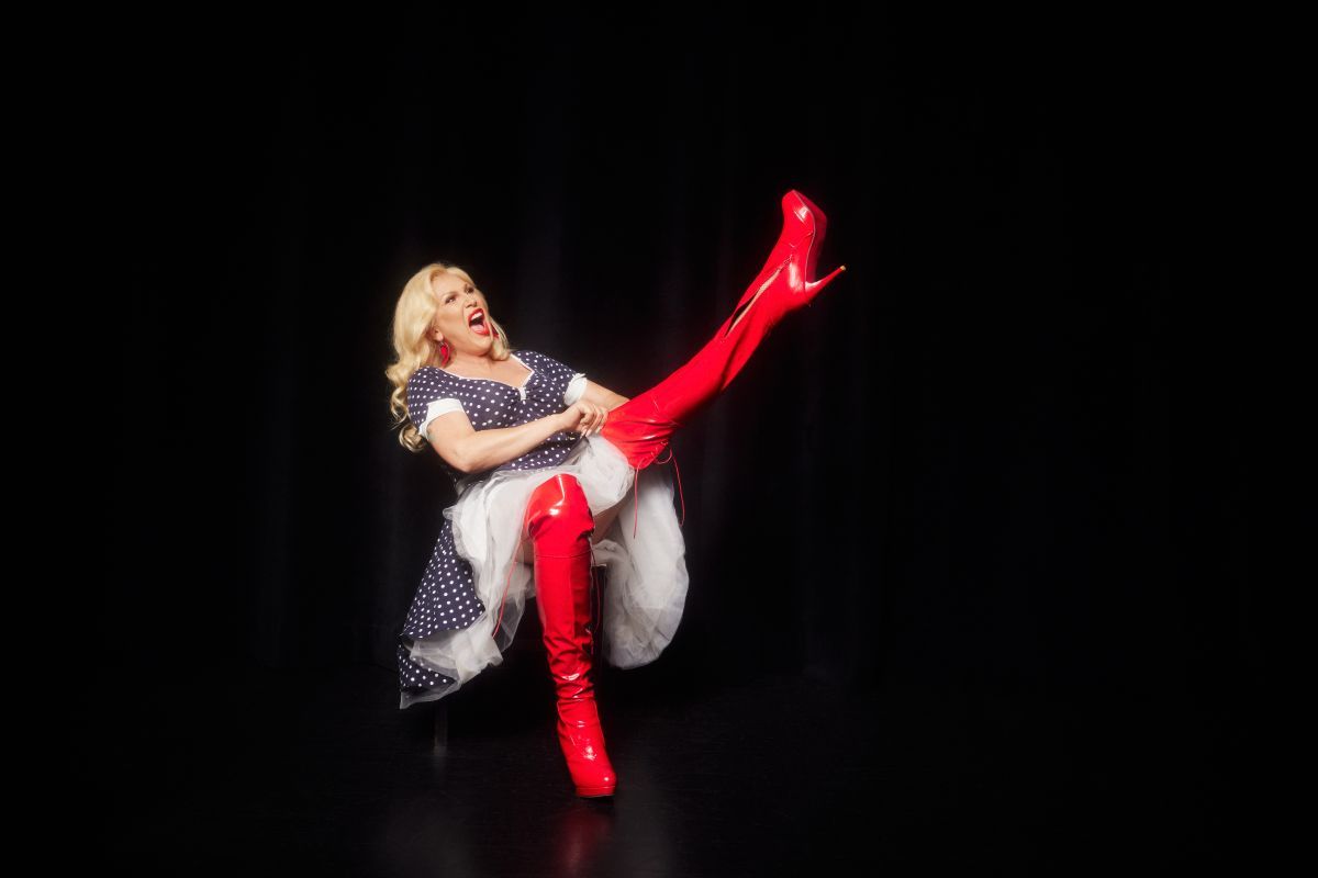 Salome spremna za zagrebačku premijeru cabareta „Iznenada Salome“ 4.11.  u Tvornici!