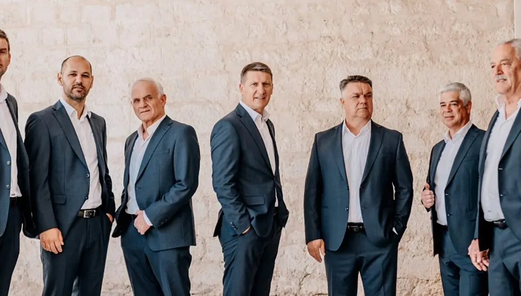 Tomislav Bralic i klapa Intrade_1