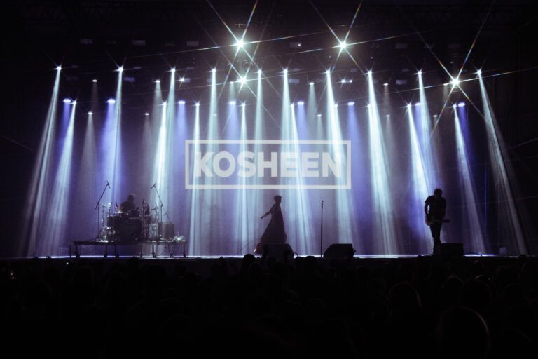 Britanske ikone Kosheen donose 25 godina bezvremenskih hitova u Tvornicu kulture