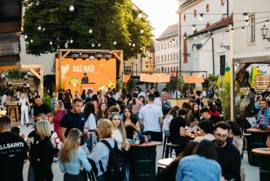 Baš Naš Sunset – centar svih gradskih događanja