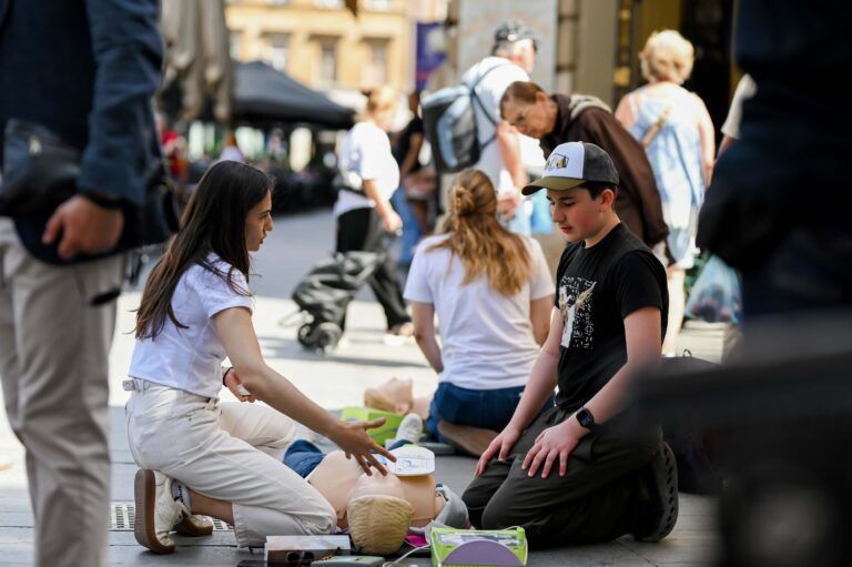 Zaklada Hrvatska kuća srca održala javno-zdravstvenu akciju Oživi me